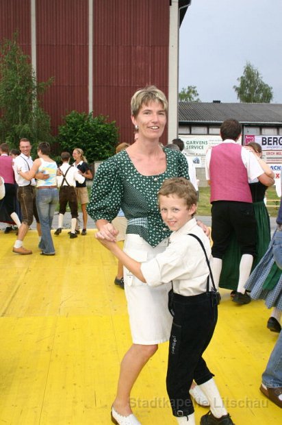 2006_07_23 Volkstanzfest Eisgarn (3)